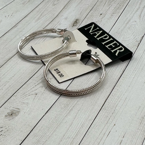 NWT Napier Silver Multistrand Hoop Earrings - Picture 3 of 6